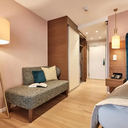 Reppert 酒店 欣特察尔滕